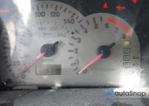 2002 Mitsubishi Eclipse Gs z USA, uszkodzony, nr VIN 4A3AC44G92E017537